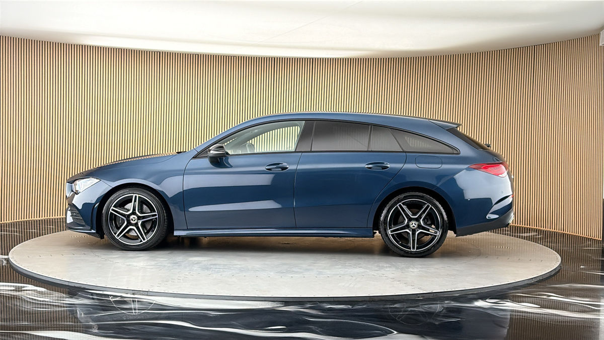 More views of Mercedes-Benz CLA
