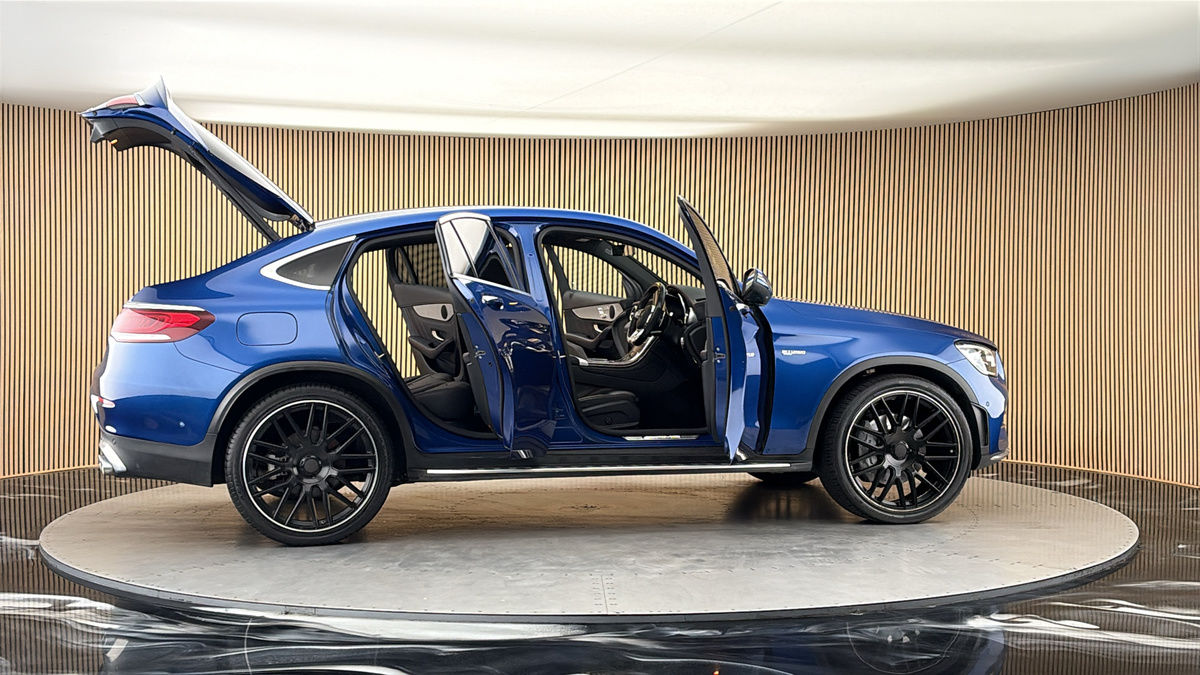 More views of Mercedes-Benz GLC