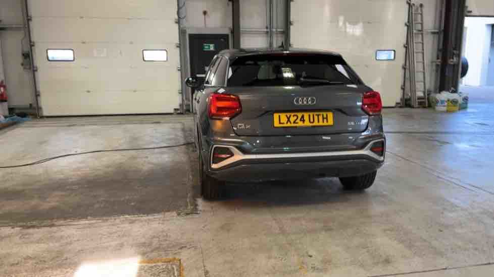 More views of Audi Q2