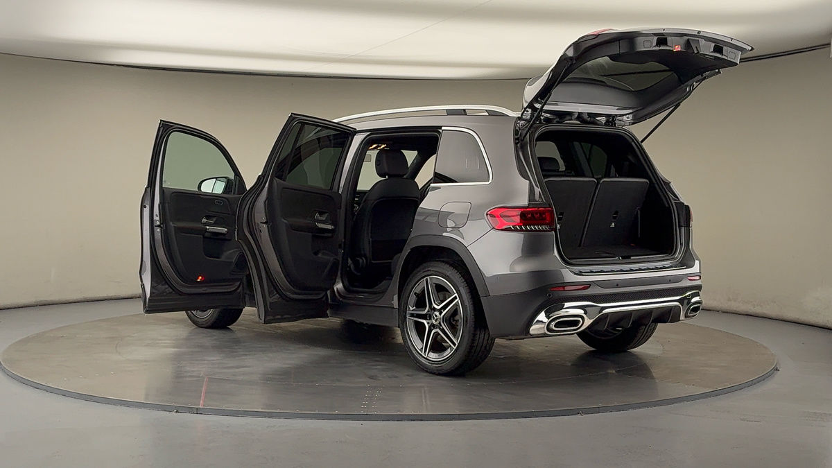 More views of Mercedes-Benz GLB
