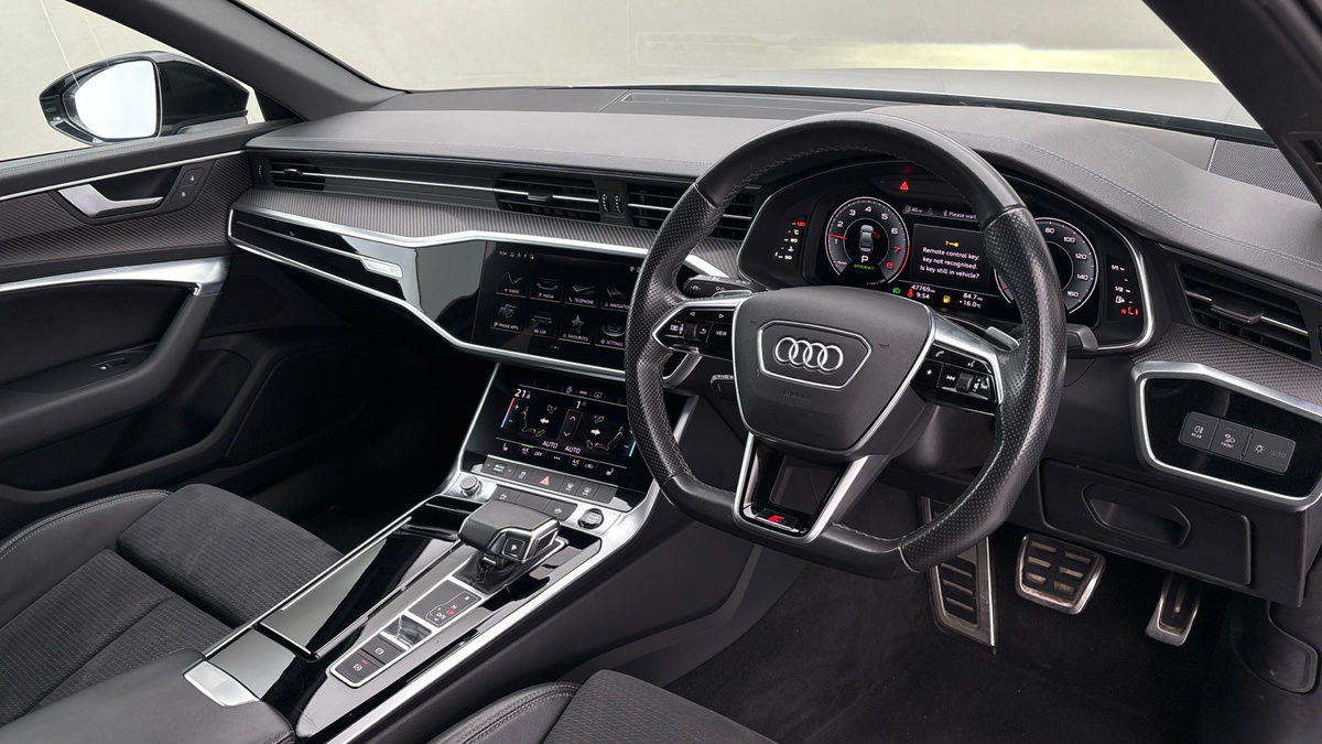 Audi A6 Saloon Image 5