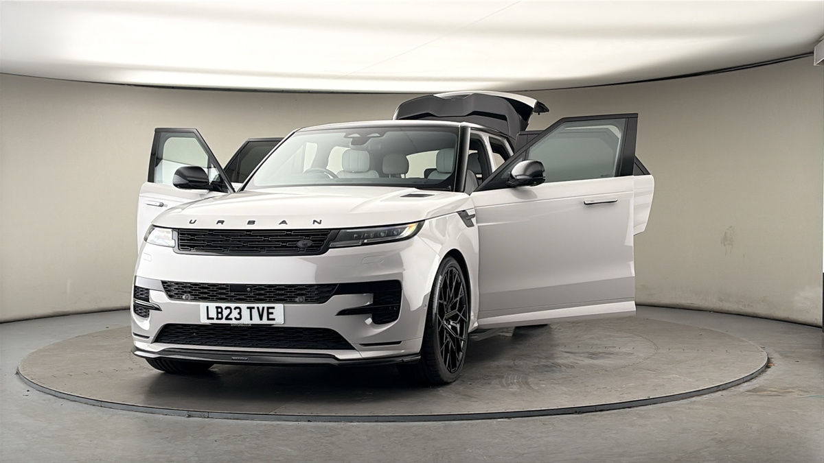 More views of Land Rover Range Rover Sport