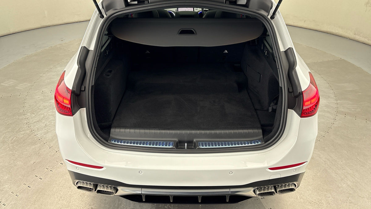 Mercedes-Benz C Class Image 11