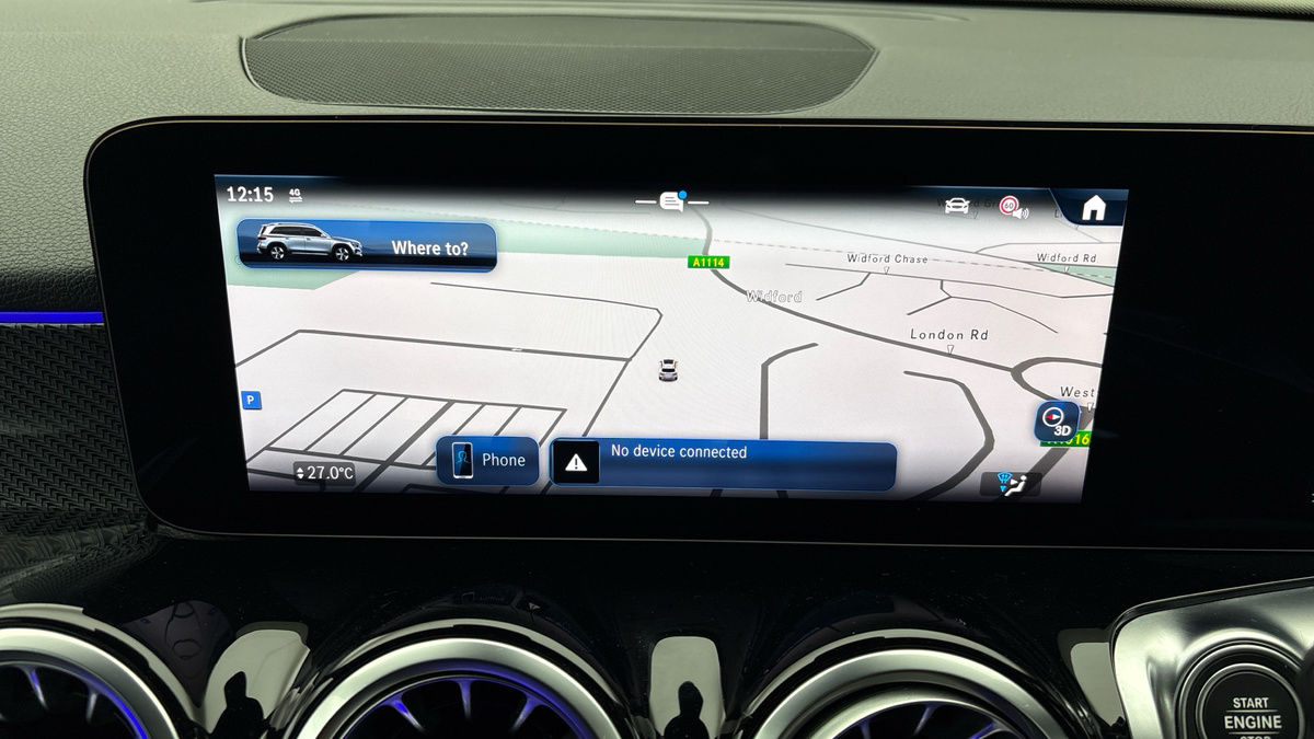 Mercedes-Benz GLB Image 17