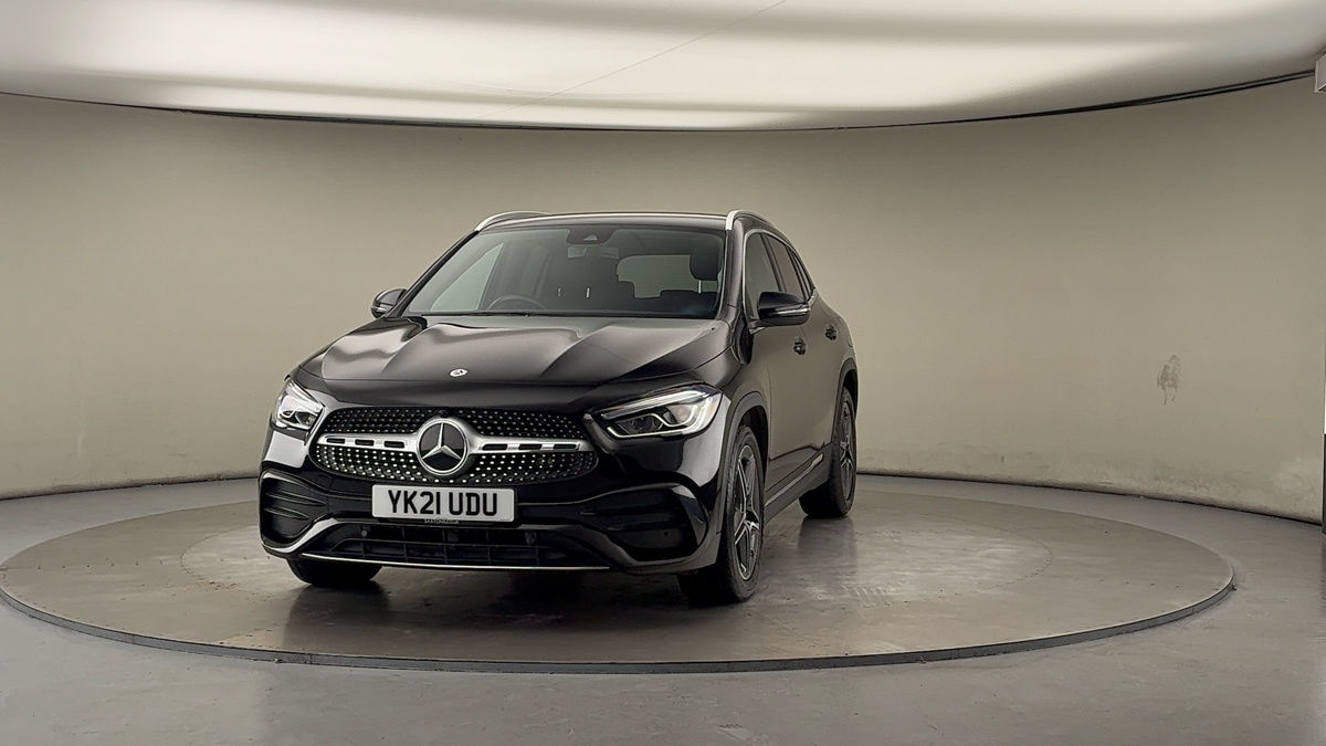 More views of Mercedes-Benz GLA