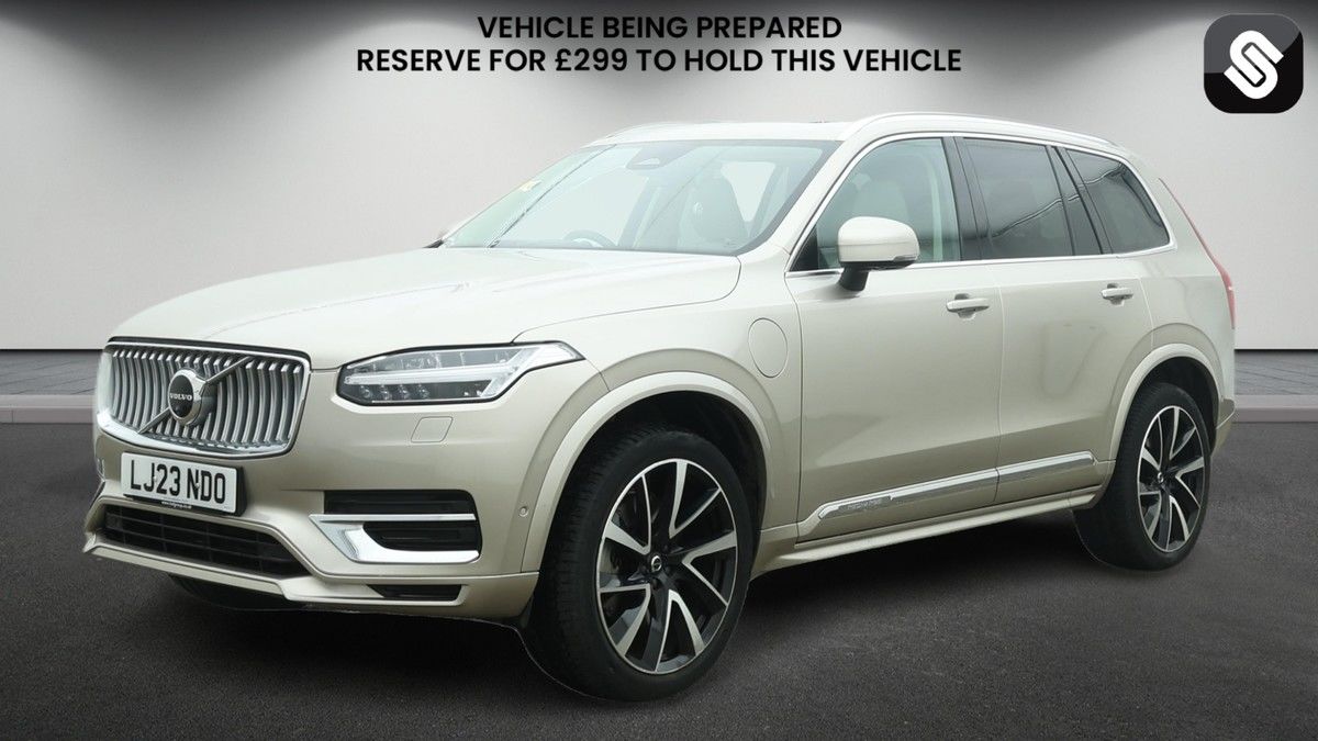 Volvo XC90 Image 2