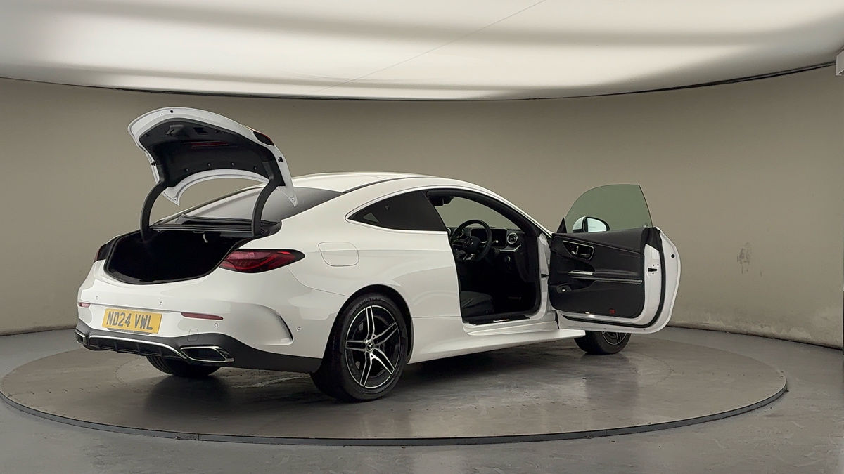 More views of Mercedes-Benz CLE