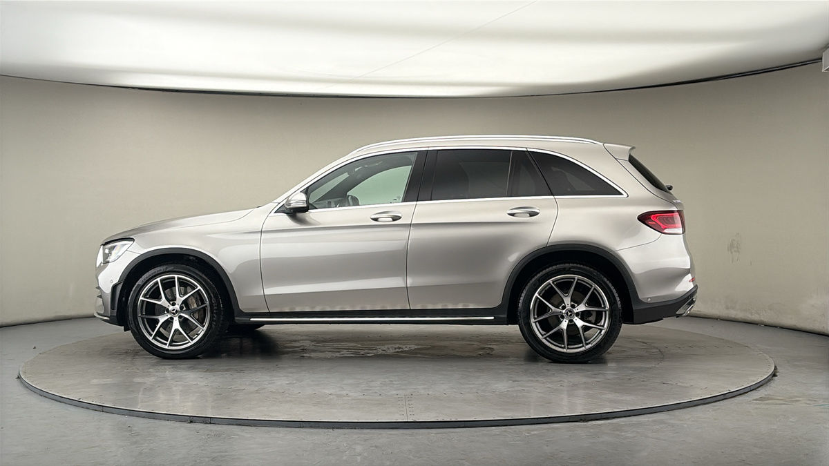 More views of Mercedes-Benz GLC