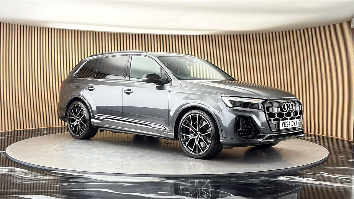 More views of Audi SQ7