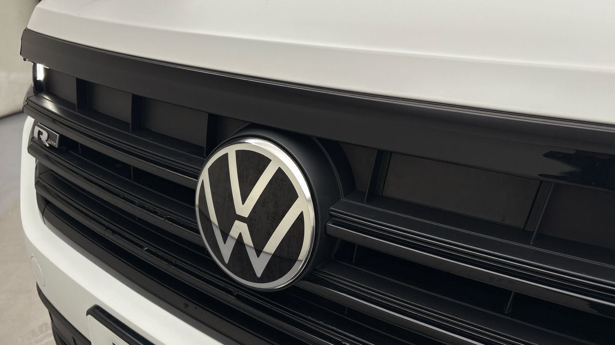 Volkswagen Touareg Image 24
