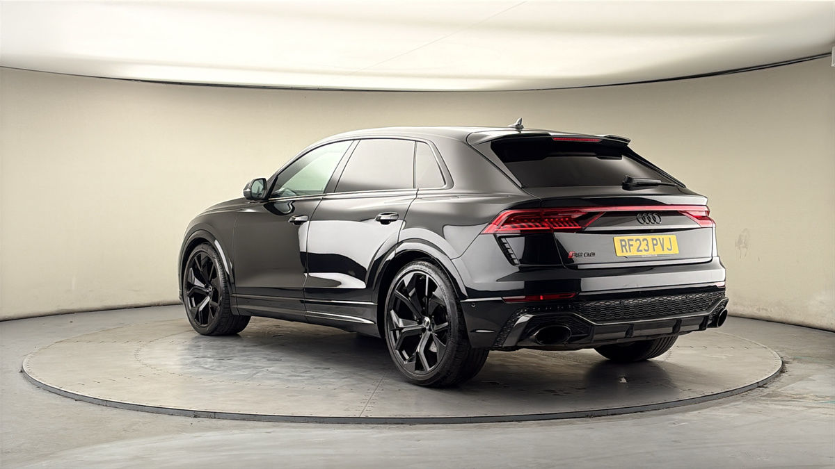 Audi RSQ8 Image 2