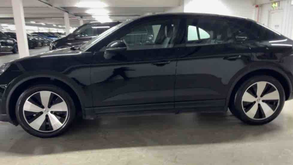 More views of Porsche Macan