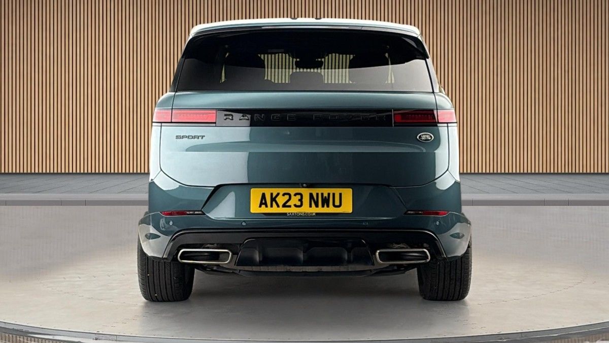 Land Rover Range Rover Sport Image 4
