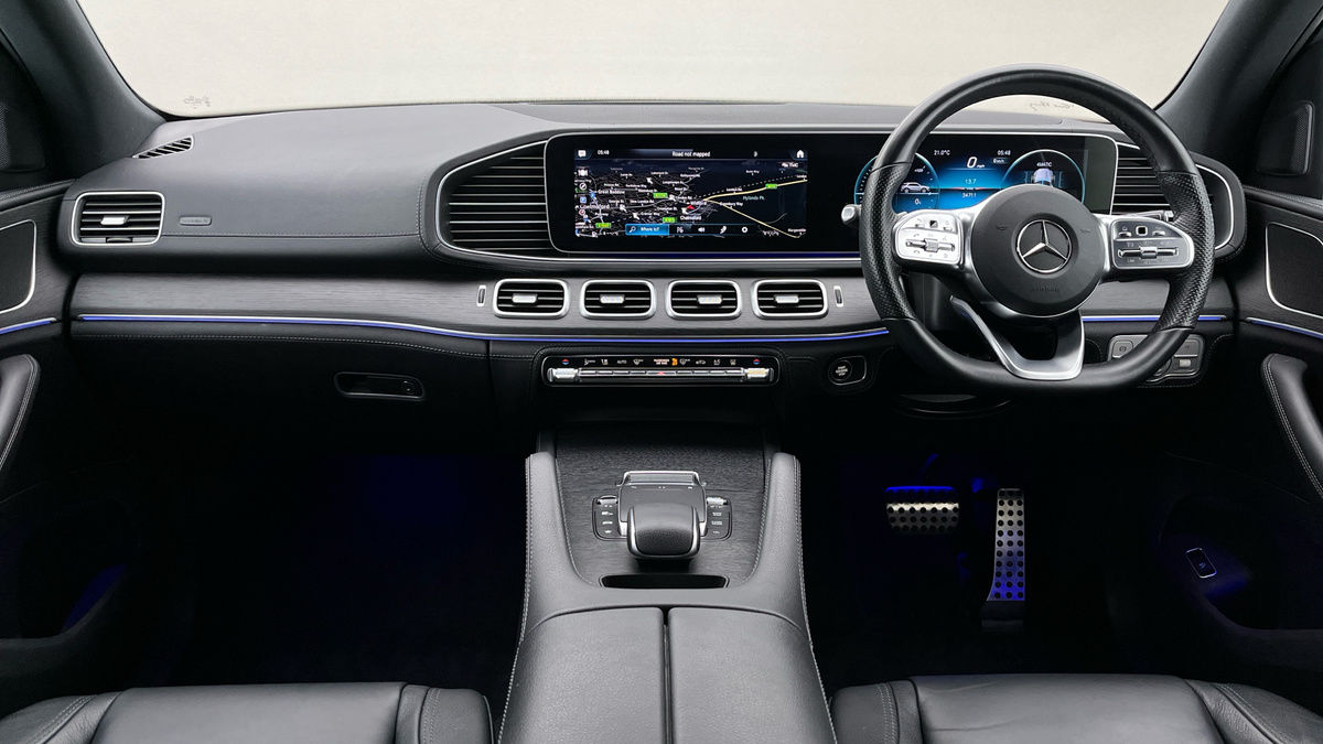Mercedes-Benz GLE Image 12