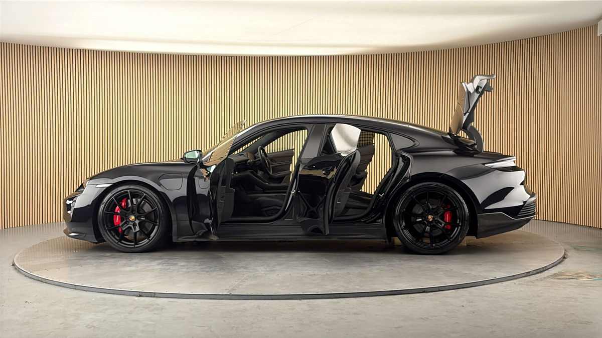 More views of Porsche Taycan