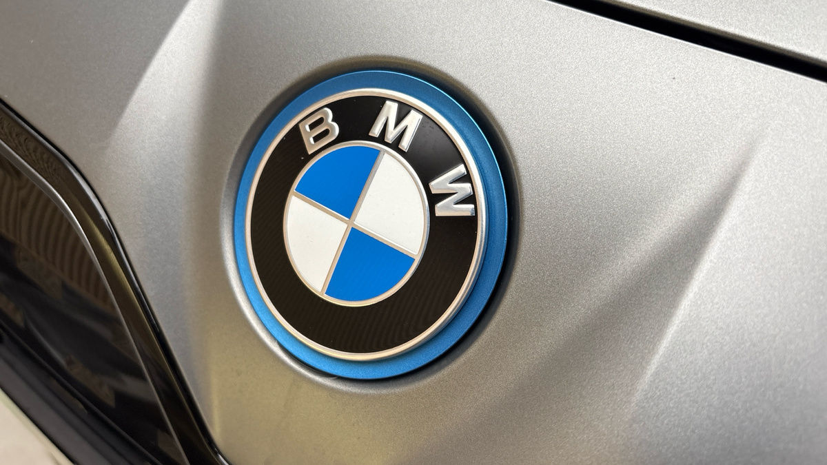 BMW i4 Image 25