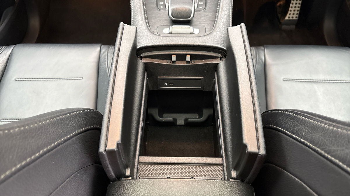 Mercedes-Benz GLE Image 39