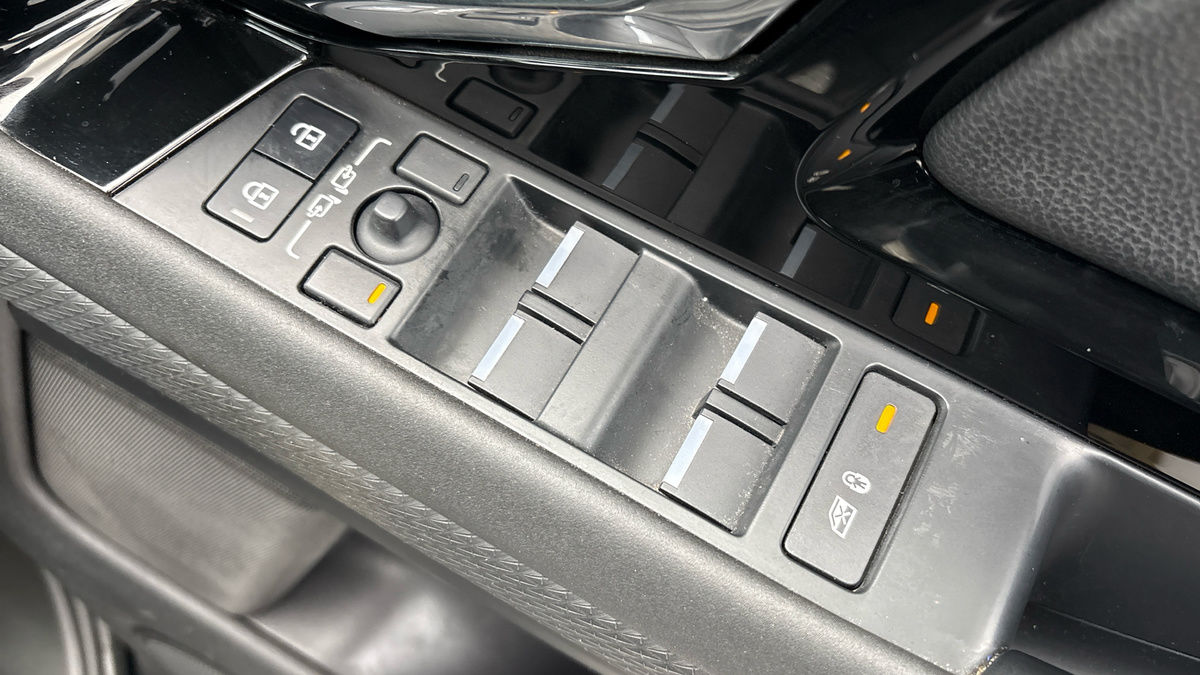 Land Rover Range Rover Evoque Image 25