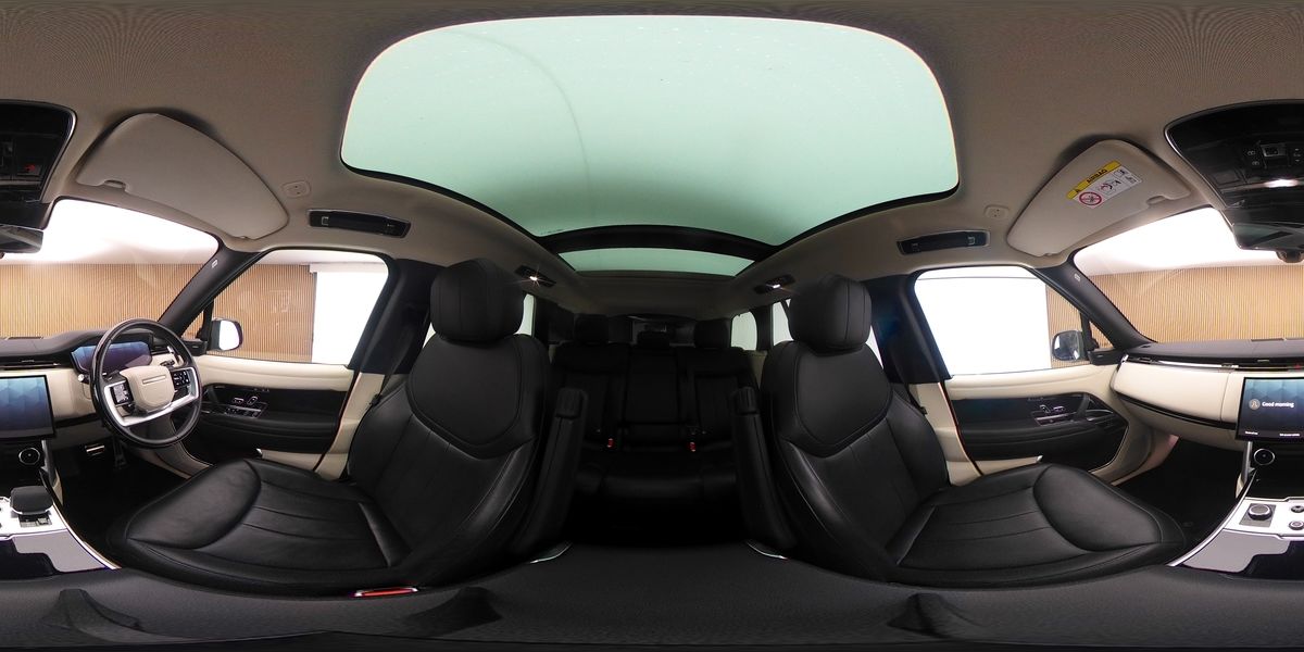 More views of Land Rover Range Rover