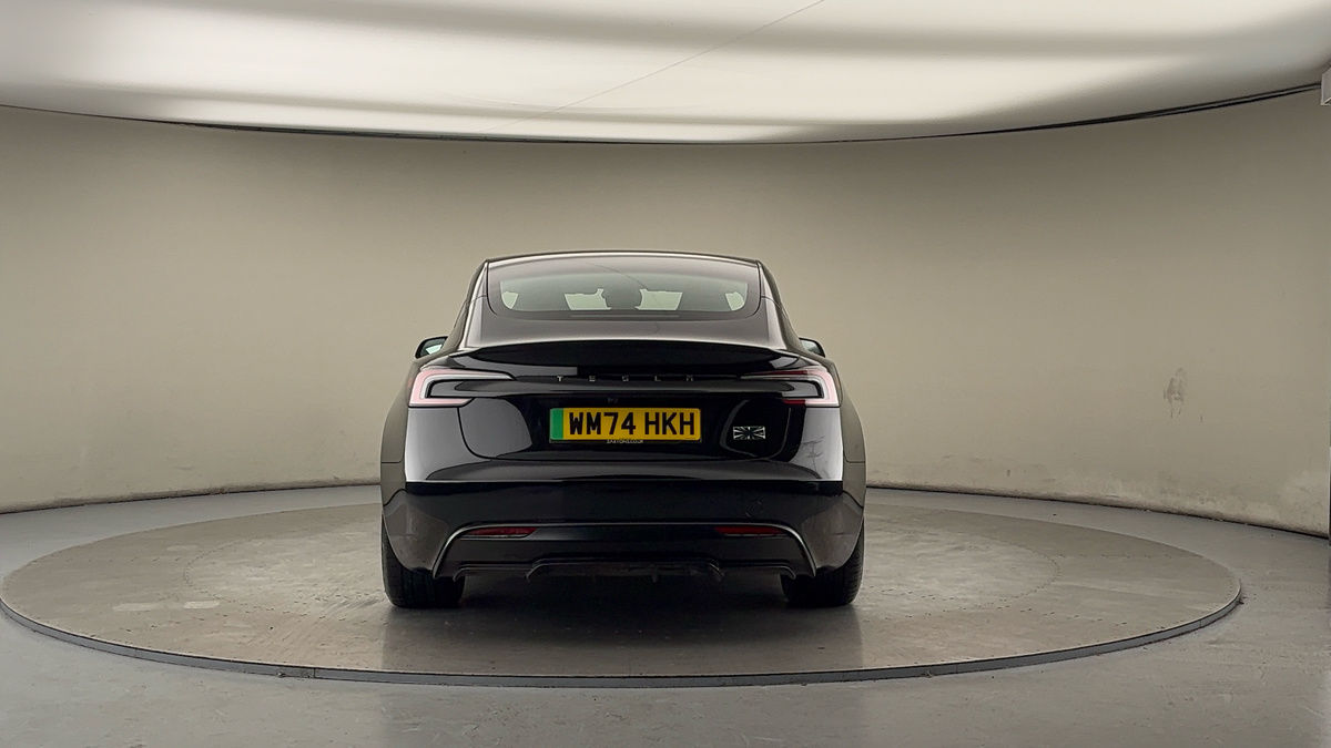 Tesla Model 3 Image 7