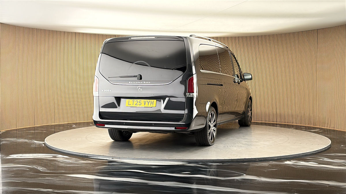 More views of Mercedes-Benz V Class