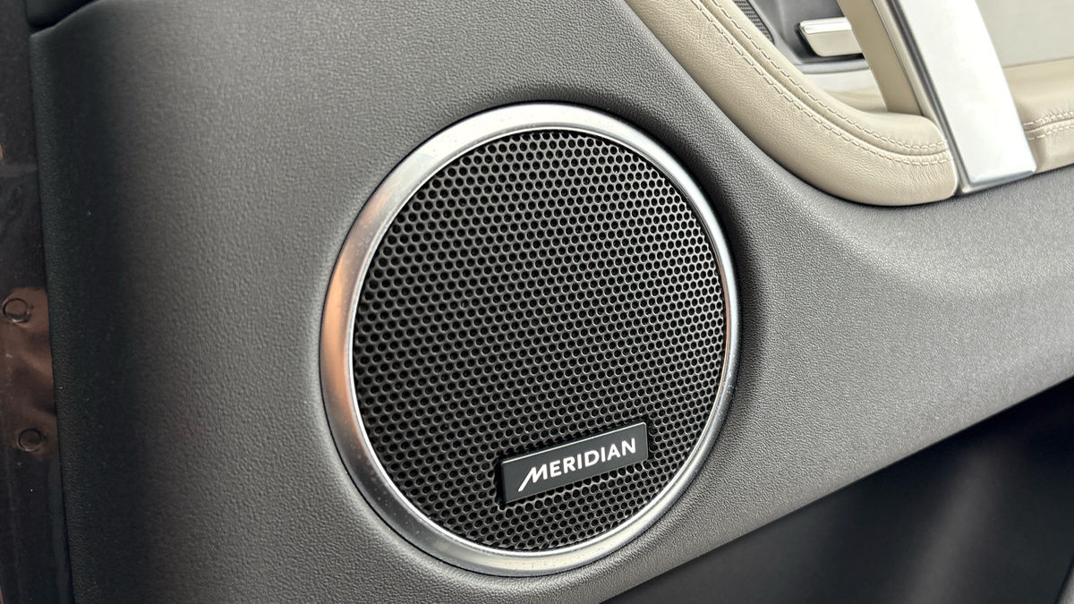Land Rover Discovery Sport Image 26