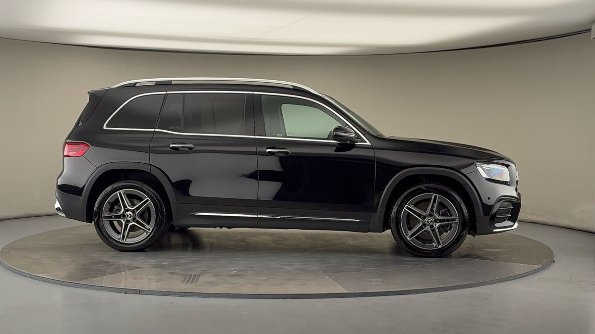 More views of Mercedes-Benz GLB