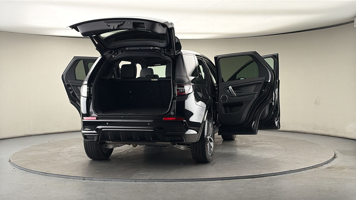 More views of Land Rover Discovery Sport