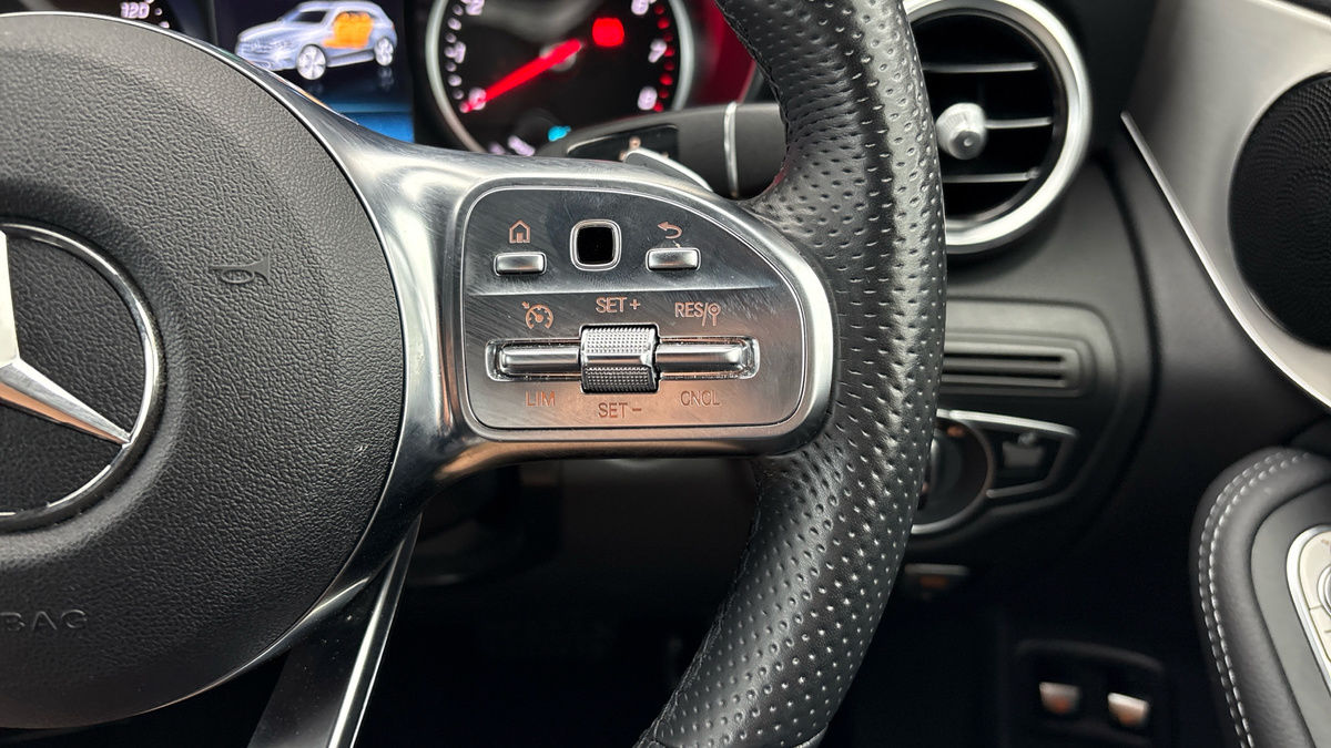 Mercedes-Benz GLC Image 14