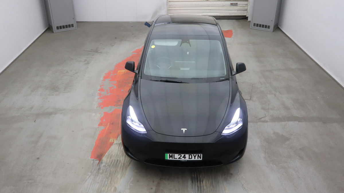 Tesla Model Y Image 7