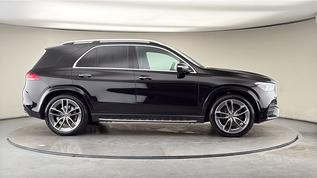 More views of Mercedes-Benz GLE