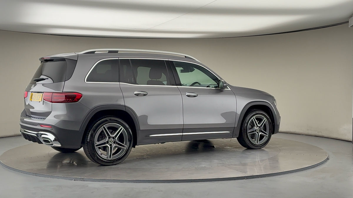 More views of Mercedes-Benz GLB