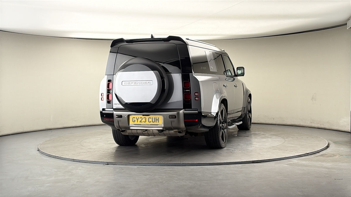 More views of Land Rover Defender 130