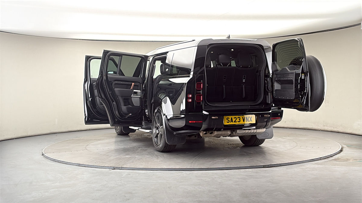 More views of Land Rover Defender 130