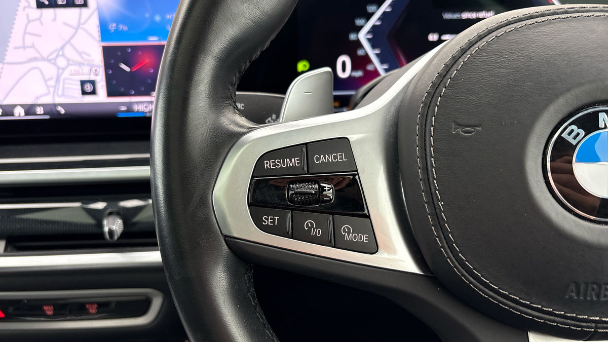 BMW X7 Image 13