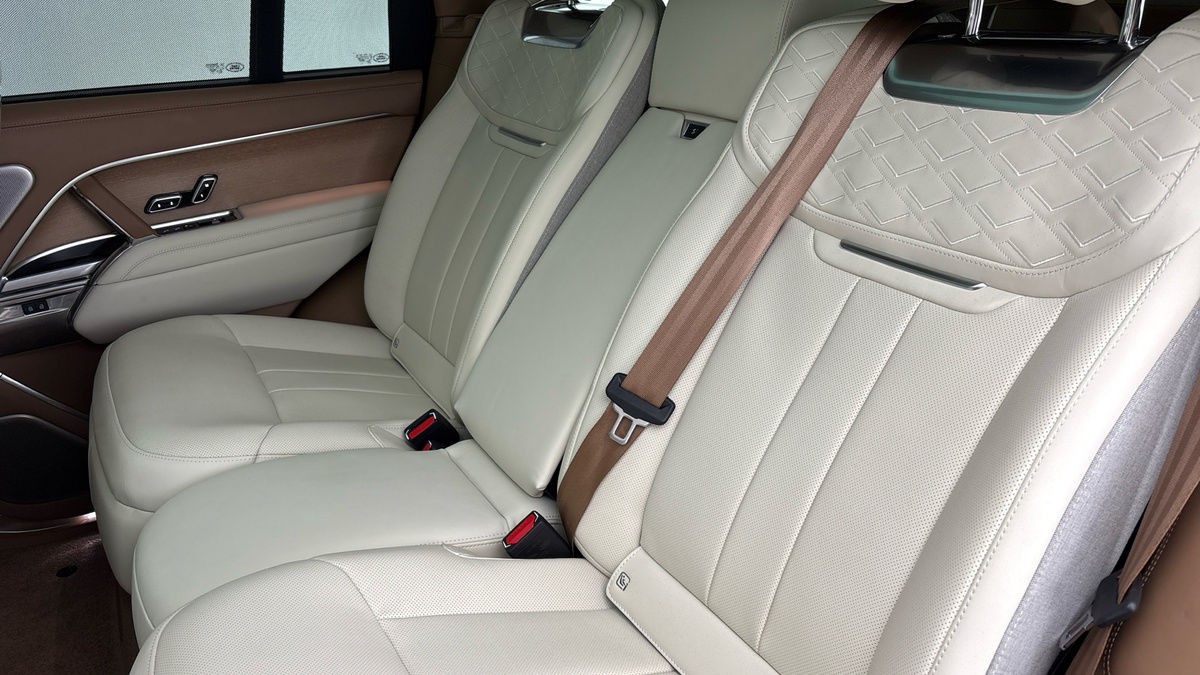 Land Rover Range Rover Image 8