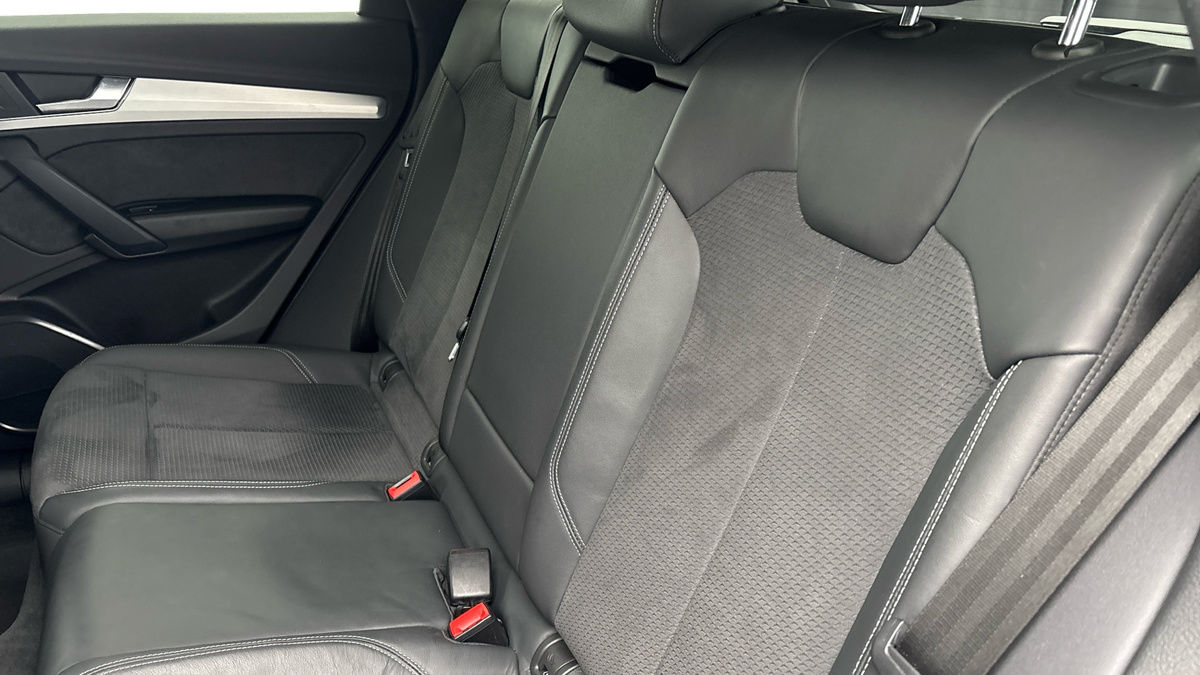 Audi Q5 Image 8