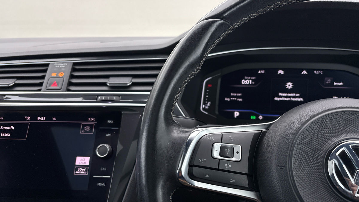 Volkswagen Tiguan Image 13