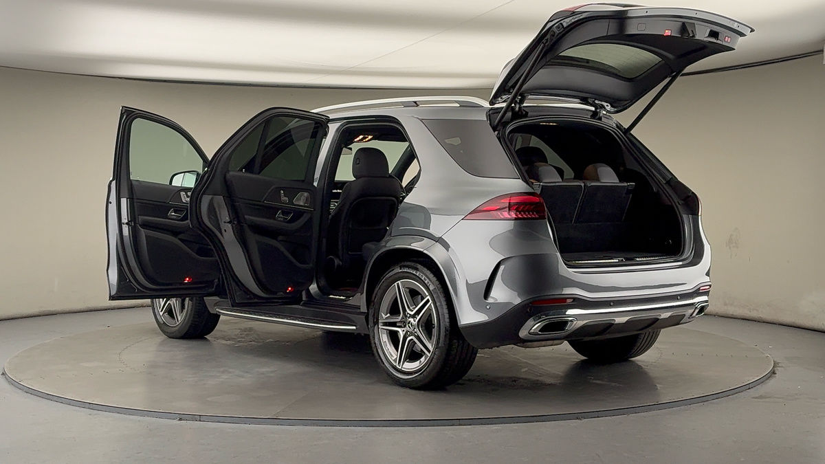 More views of Mercedes-Benz GLE