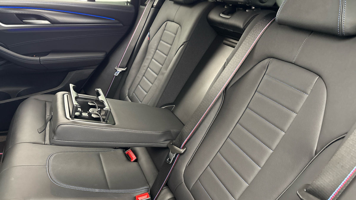 BMW X3 Image 9