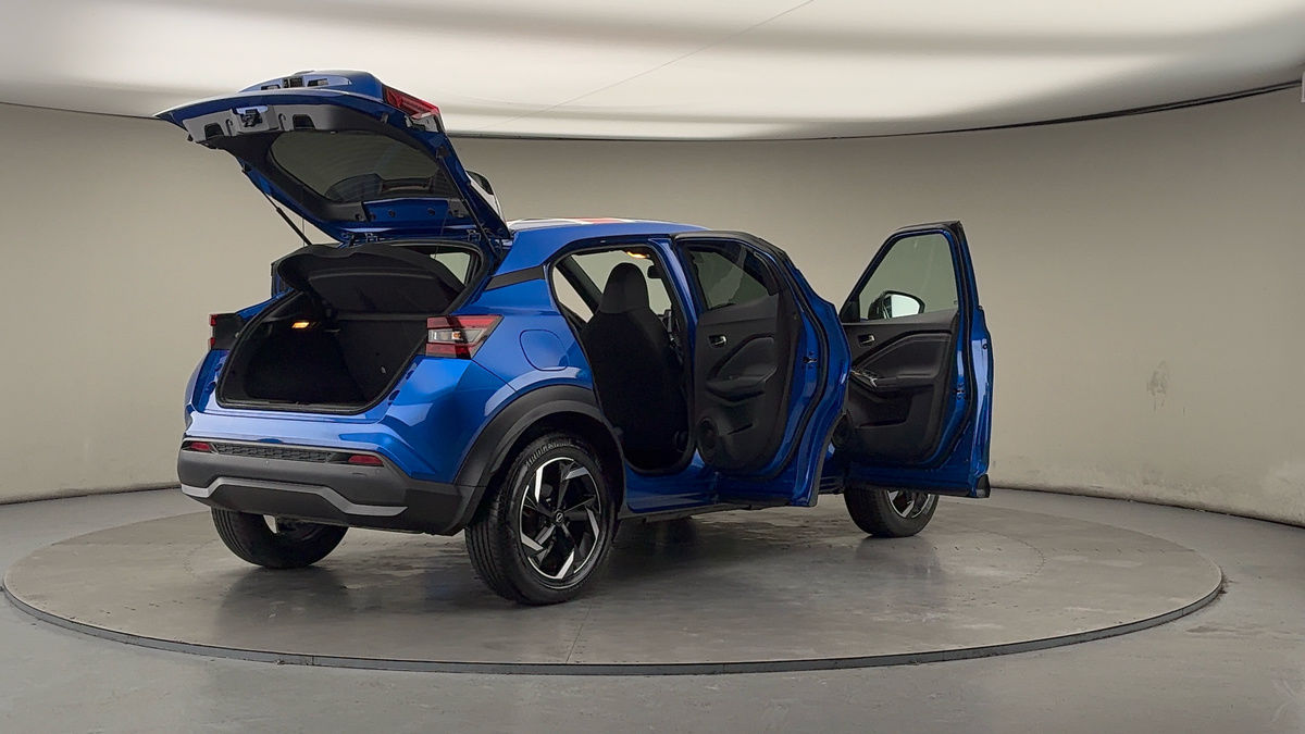 More views of Nissan Juke