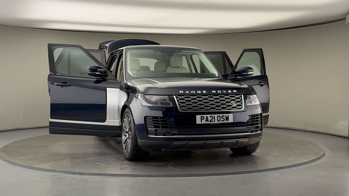 More views of Land Rover Range Rover