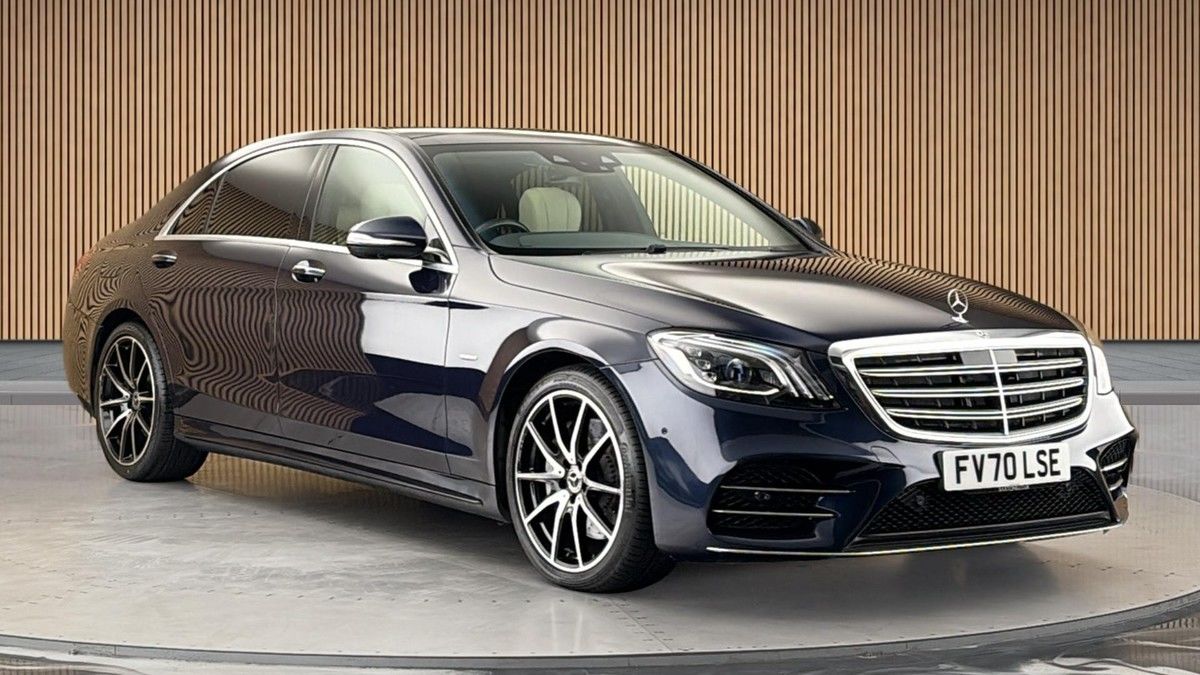 Mercedes-Benz S Class Sticky Header Image