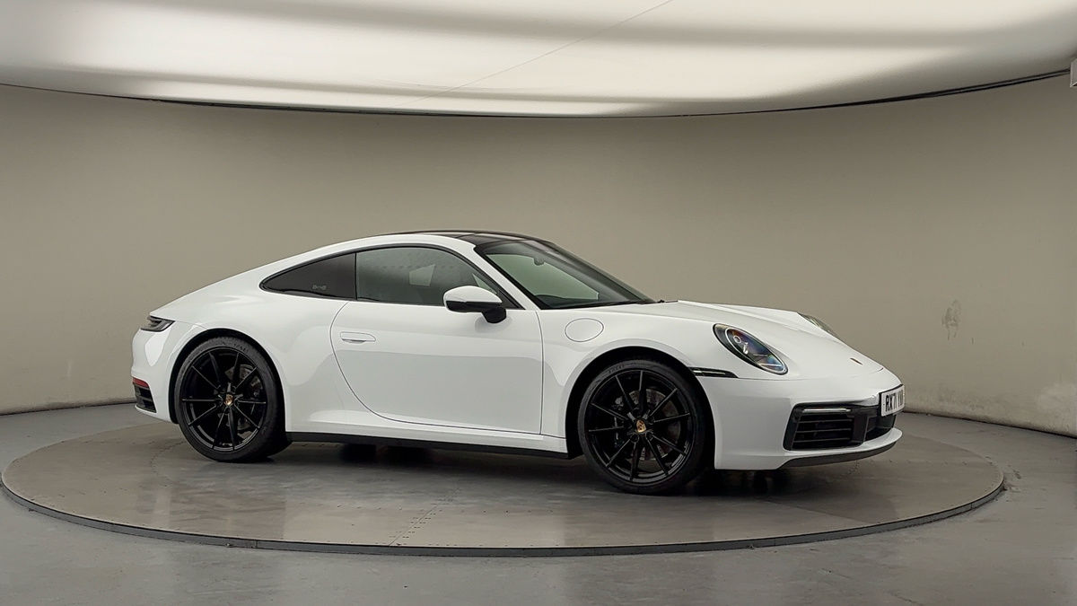 More views of Porsche 911