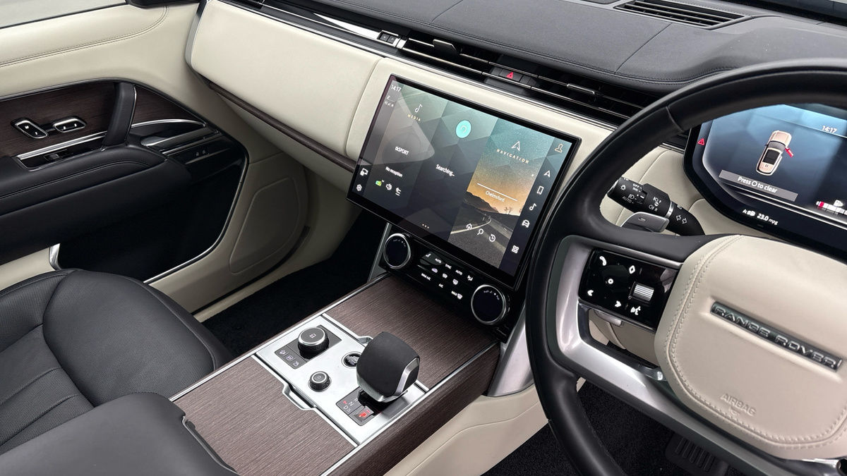 Land Rover Range Rover Image 18