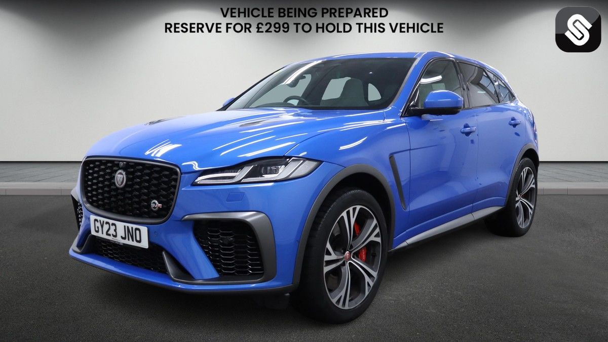 Jaguar F-PACE Image 2