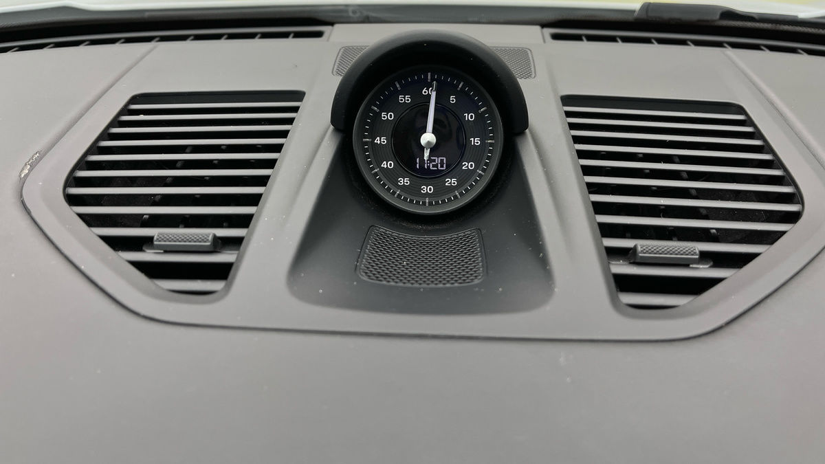 Porsche 911 Image 25