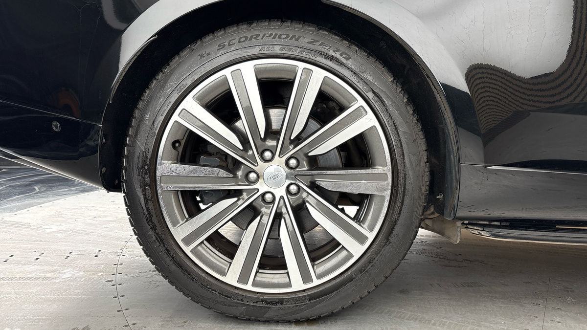 Land Rover Range Rover Image 10