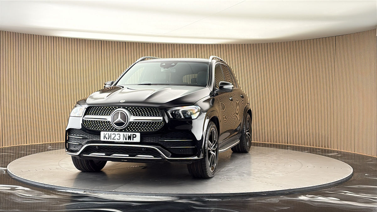 More views of Mercedes-Benz GLE