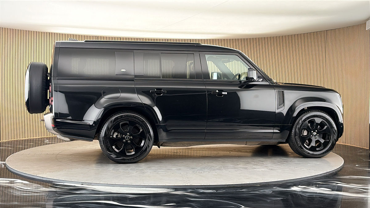 More views of Land Rover Defender 130